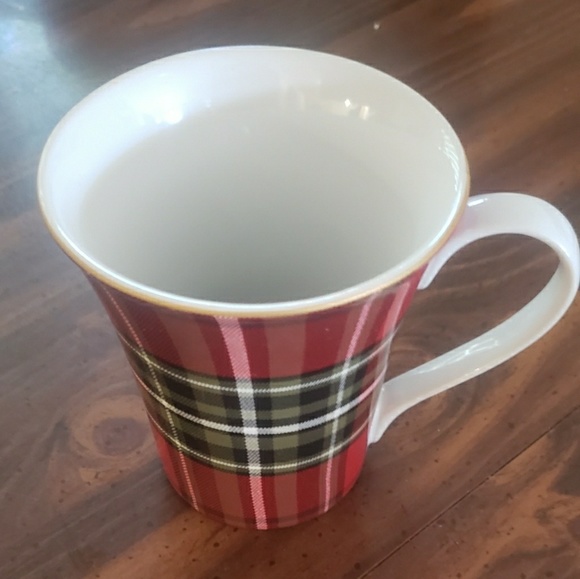 Beautiful burbery color mug - Picture 1 of 1